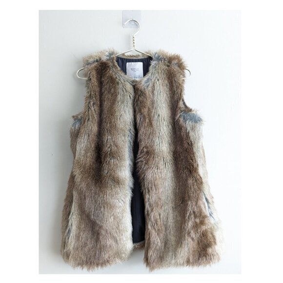 Zara Faux Fur Vest - Picture 4 of 11